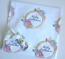 Load image into Gallery viewer, Gold Fleck Floral Cot Minky Comforter Blanket
